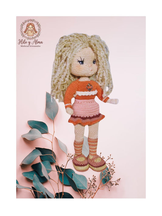 Sol - Muñeca Artesanal 40cm (La Más Alta de la Colección)