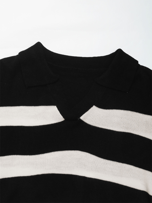 New women's loose tops black and white striped lapel sweaters kakaclo